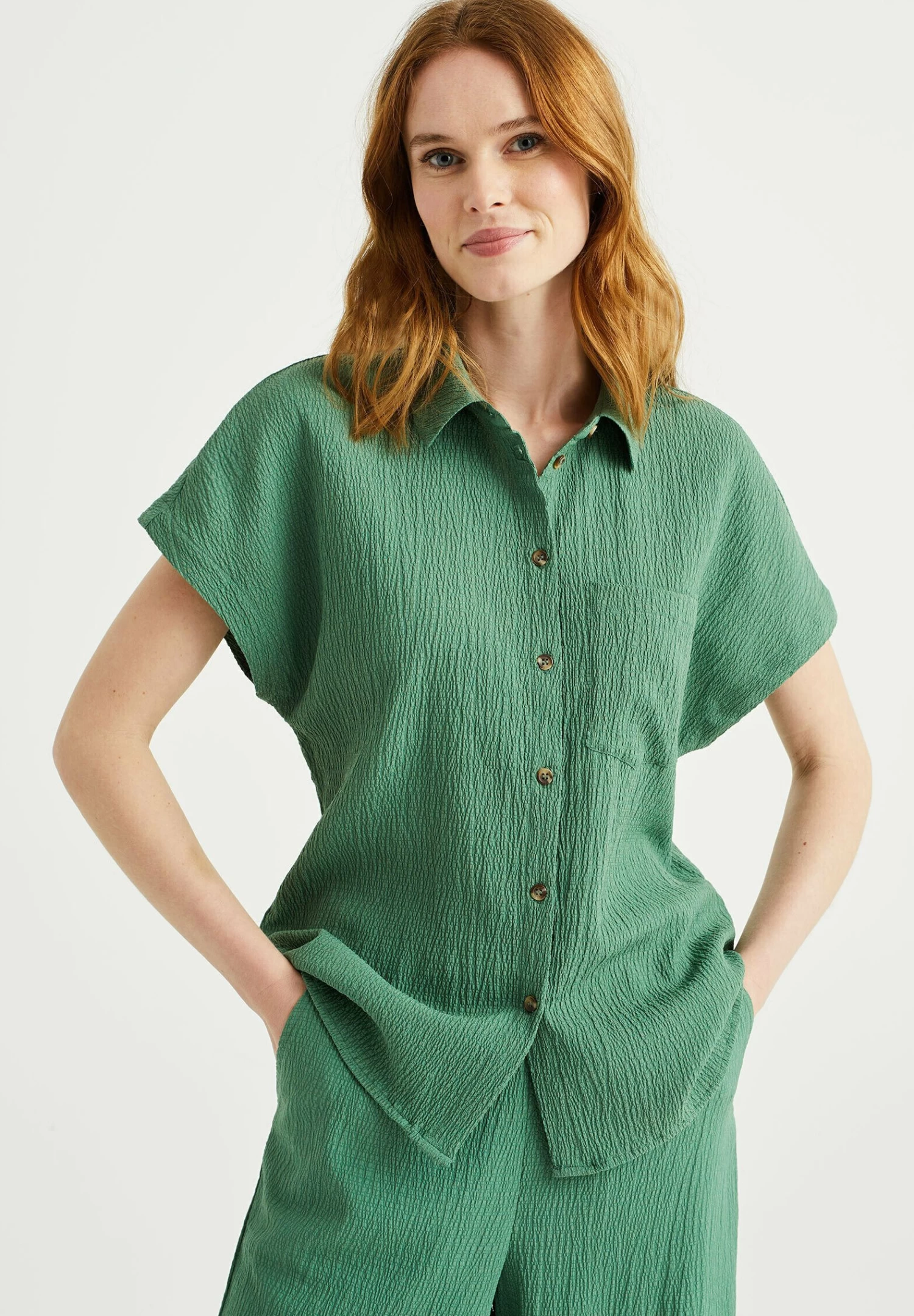 WE FASHION Met Structuur - Overhemdblouse - Green