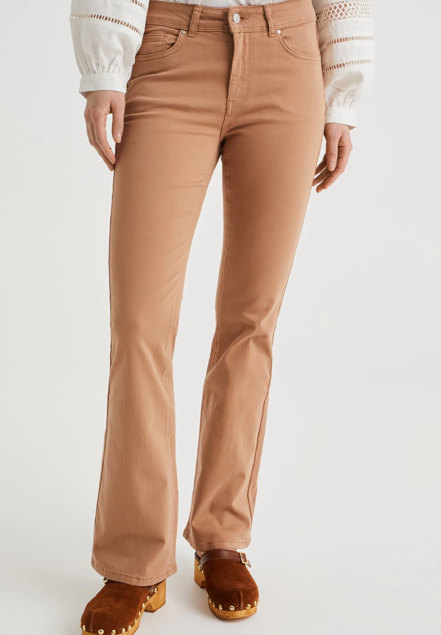 WE FASHION Met Stretch - Bootcut Jeans - Brown