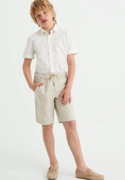 WE FASHION Regular Fit - Shorts - Beige